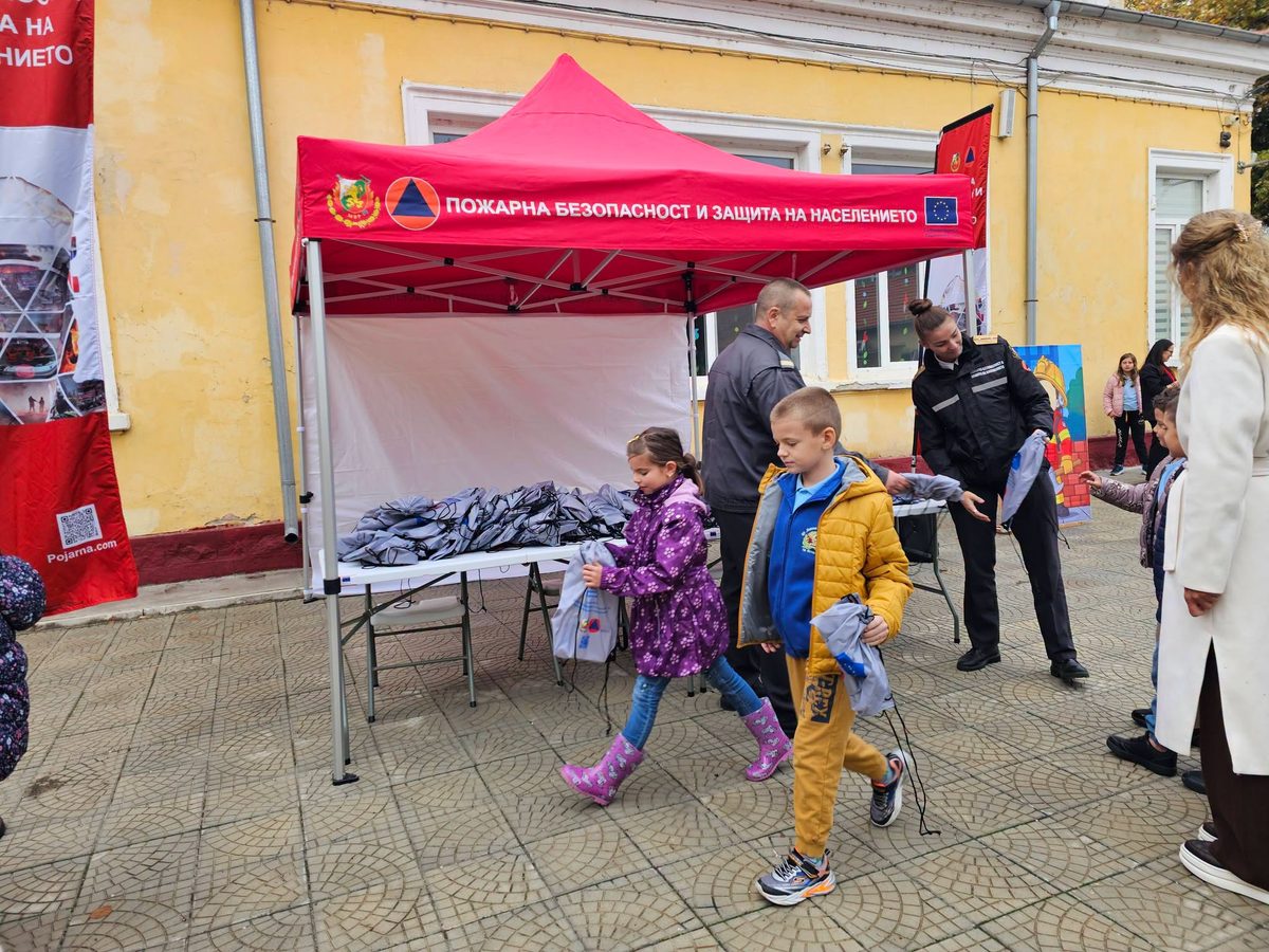 Посрещнахме пожарникарите от РДПБЗН – Пазарджик